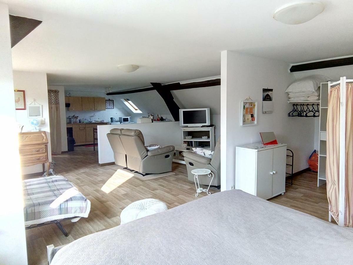 Au Trieu Hotell Wannebecq Eksteriør bilde